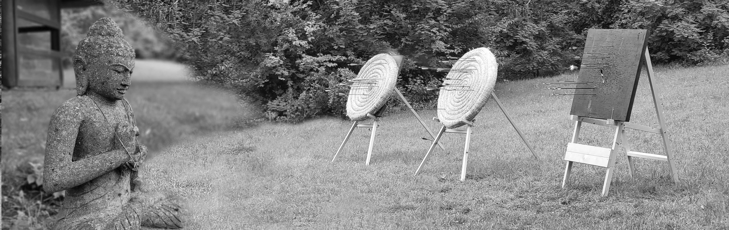 Schattenlichtraum Naturheilräume Naturheilraum Meditatives Bogenschiessen Meditatives Bogenschießen Energiearbeit Energetisches Bogenschießen Energetisches Bogenschiessen Rituale Murti Ganesha Buddha Kraftbaum Kraftplatz Elfen und Feen Aufsteigende Energie Absteigende Energie Longina und Thomas