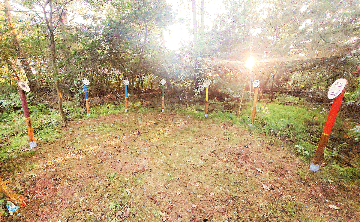 Schattenlichtraum Naturheilräume Naturheilraum Meditatives Bogenschiessen Meditatives Bogenschießen Energiearbeit Energetisches Bogenschießen Energetisches Bogenschiessen Rituale Murti Ganesha Buddha Kraftbaum Kraftplatz Elfen und Feen Aufsteigende Energie Absteigende Energie Longina und Thomas